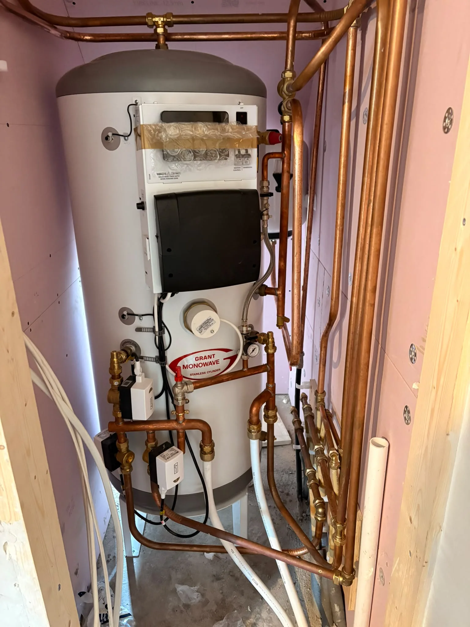 Hot water cylinder and copper pipework installation in Sligo